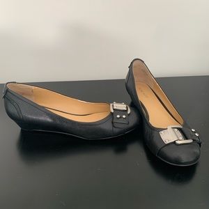Nine West buckle toe shoes